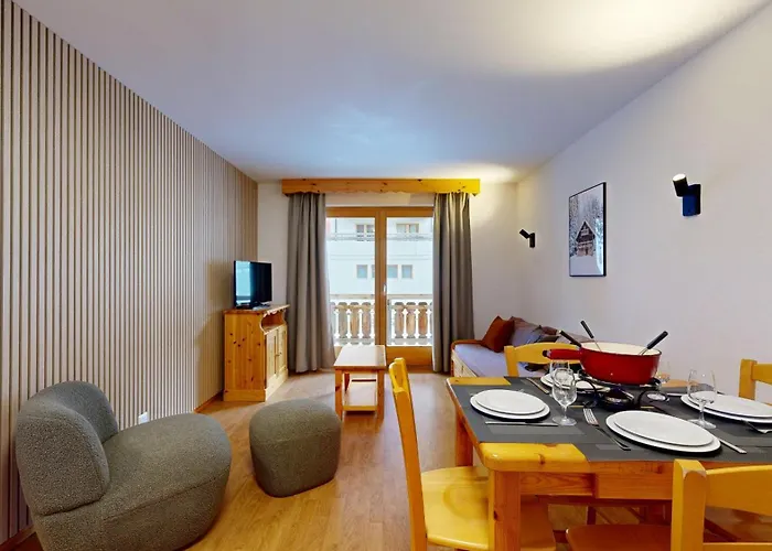 Pracondu 1 106 - Outdoor & Fun 4 Pers 넨다즈